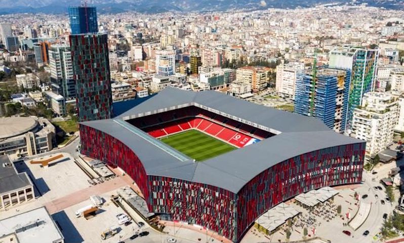 «Air Albania Stadium»: когда не нужно выбирать отель