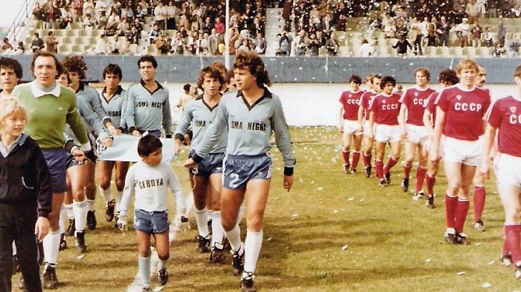 Lujos, auge y caída de Loma Negra, el primer equipo-empresa del fútbol argentino