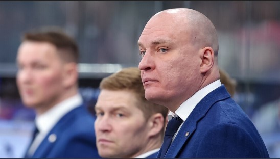 Фотография поста в ленте Возможное увольнение Разина или как руководство «Металлурга» может допустить роковую ошибку.