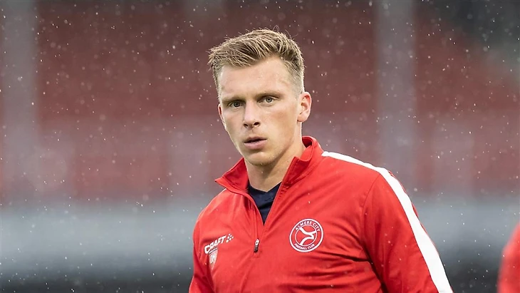 Almere City FC-verdediger Mirani in de belangstelling van FC Volendam – NH Nieuws