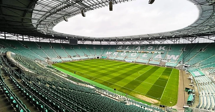 Fani futbolu znów mogą zwiedzać Tarczyński Arena Wrocław