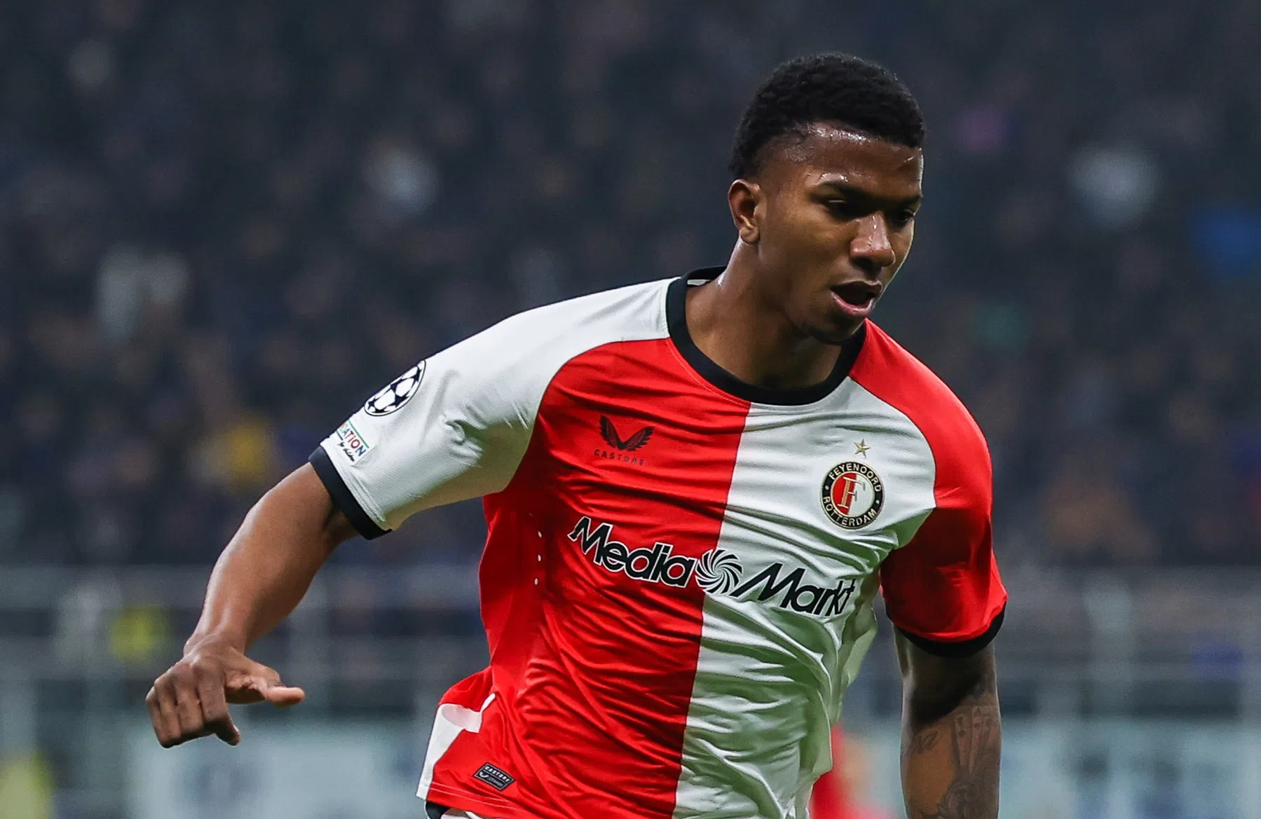 «Фейеноорд» подписывает контракт с Митчеллом из «Штурма Граца», соперника по Лиге Европы