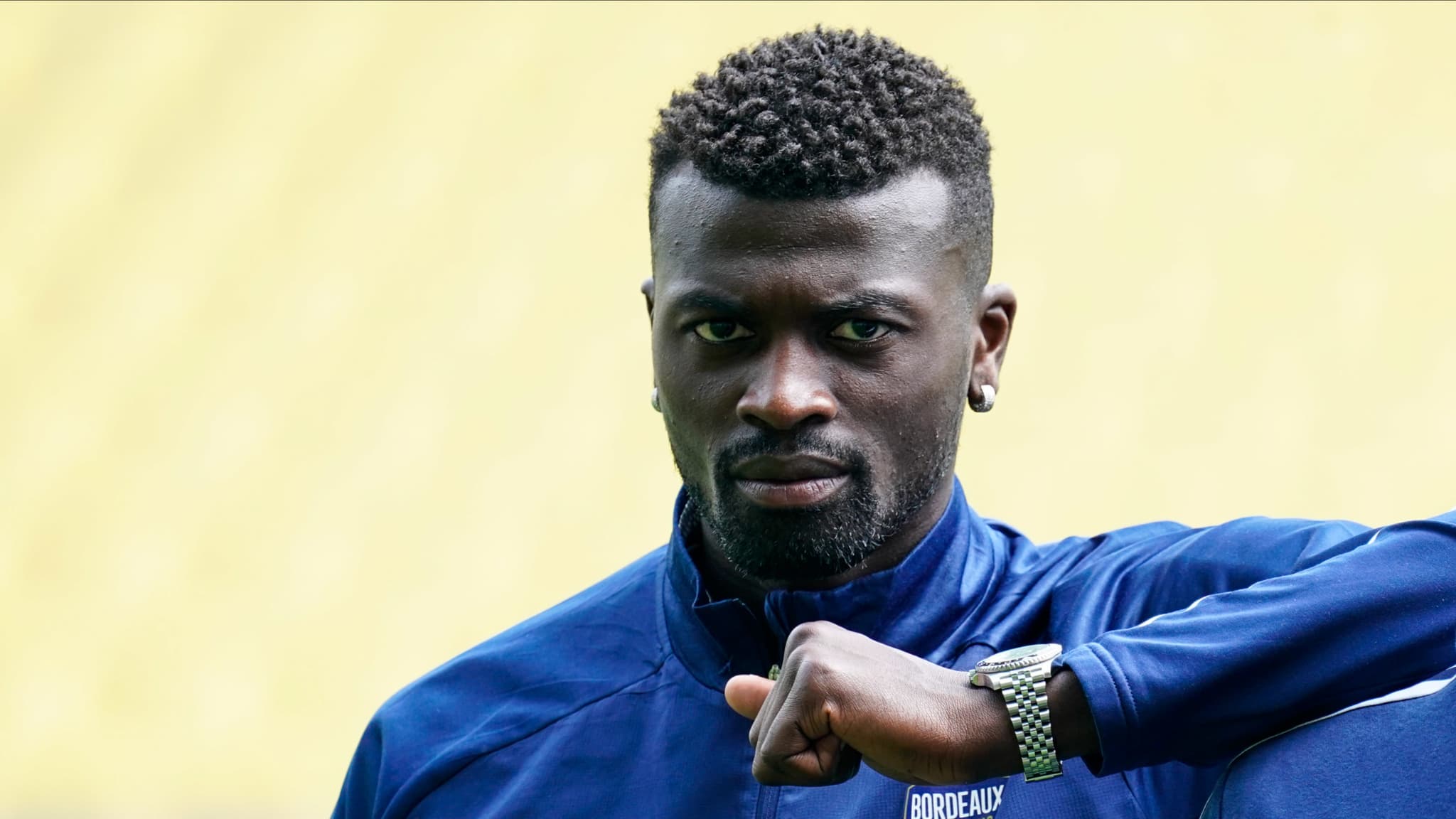 🚑 Авария. М'Байе Ньянг доставлен в больницу после ужасной автокатастрофы🚨