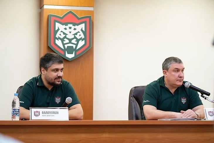 Ак Барс» перенес итоговую пресс-конференцию. Гатиятулина и Валиуллина могут уволить? | Реальное время | Дзен