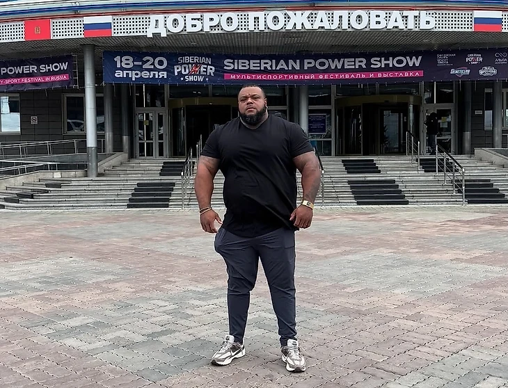 Сильнейший жимовик планеты приехал в Красноярск!