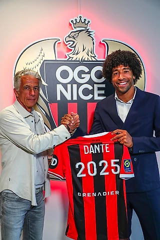 40-летний Данте продлил контракт с «Ниццей»
