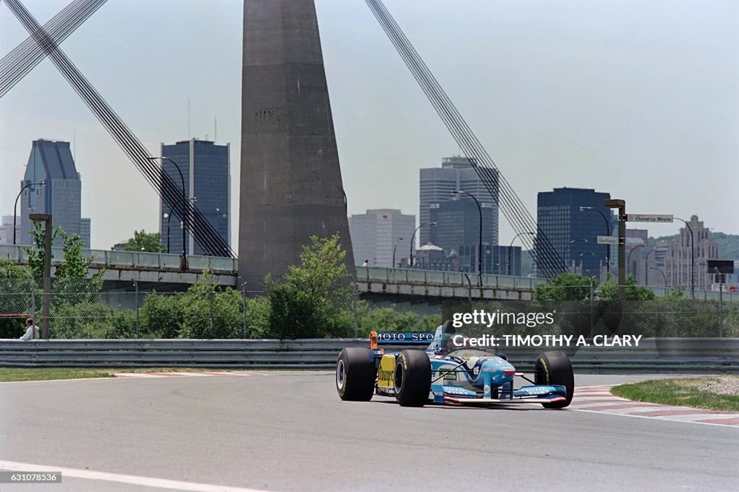 AUTO-PRIX-CAN-F1