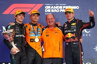Гран-при Бразилии 2025 года: Норрис доминирует, а Ферстаппен прорывается с 16-го на 3-е место!