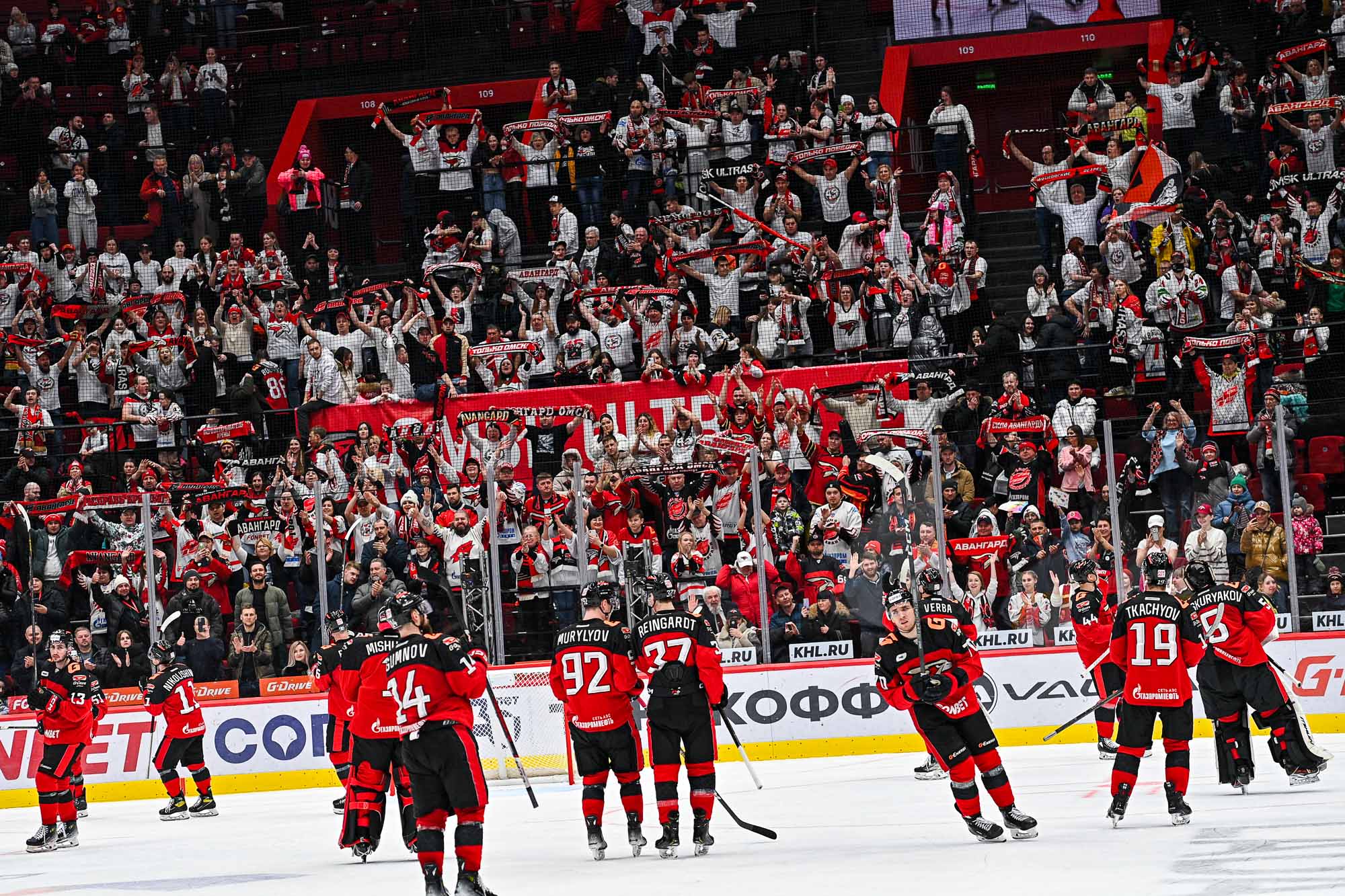 Рекорды, победы и много зрелища. «Авангард» все-таки провел шикарную регулярку