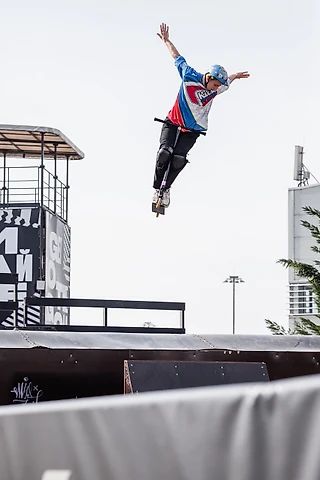 Сальто в воздухе. Чем интересен самокатный спорт