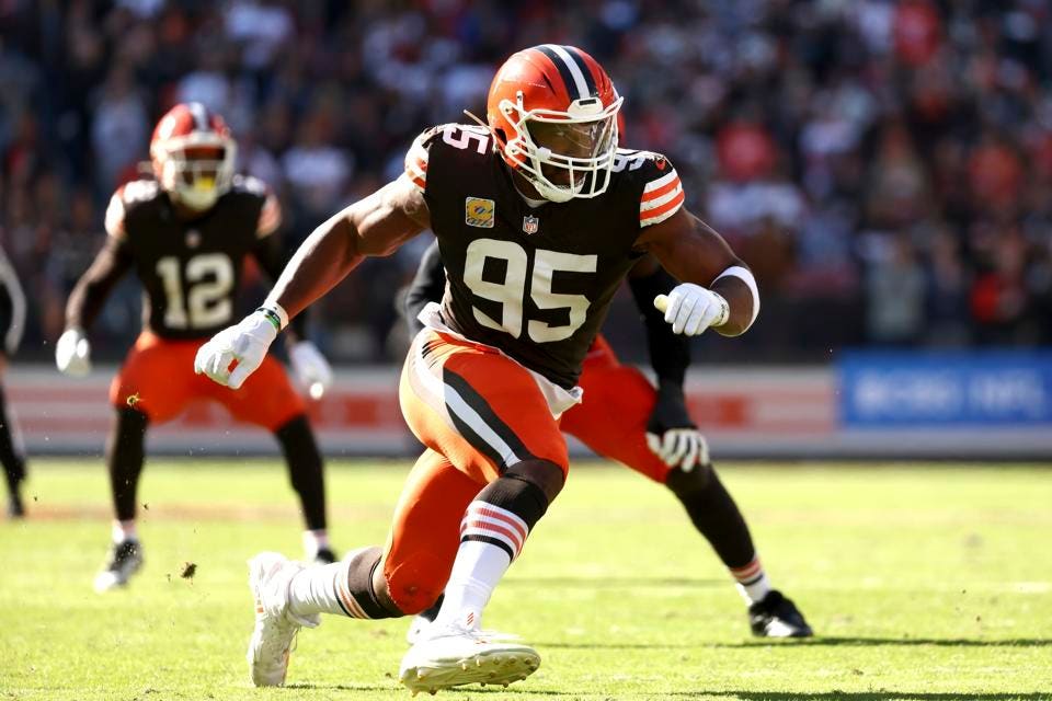 Green Bay Packers Favorites to Acquire Myles Garrett from Browns