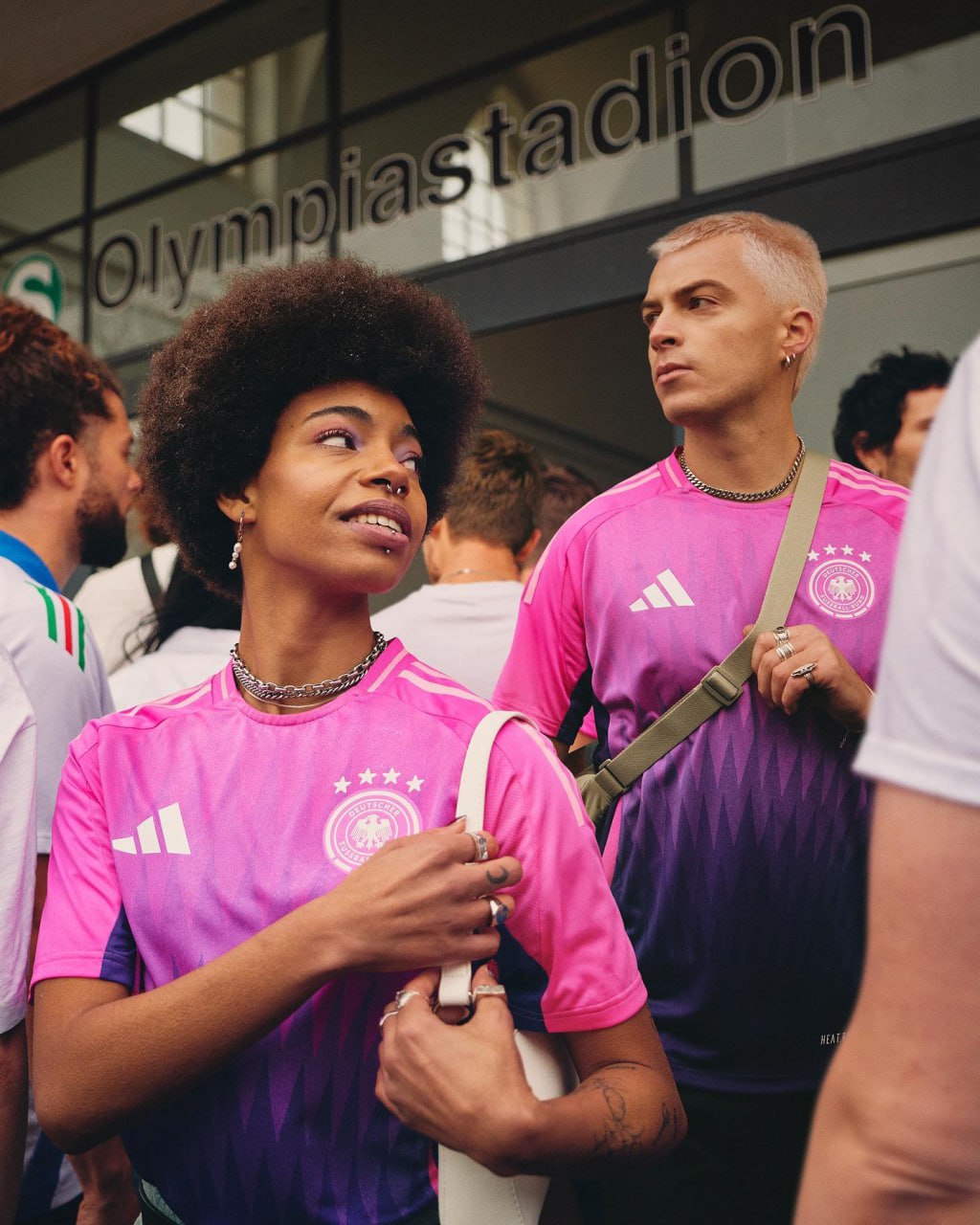 Adidas и Nike презентовали формы на Евро-2024