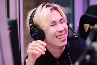 TORONTOTOKYO затерялся в смене ролей. Зачем он нужен «Авроре»?