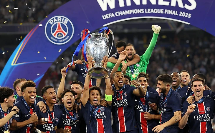 Французский «Пари-Сен Жермен» празднует победу в Лиге чемпионов