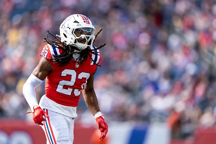 Patriots reportedly trade S Kyle Dugger to Steelers, DE ...