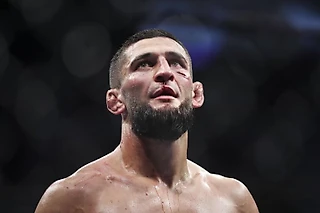 От дебюта до титульного шанса: пять лет Хамзата Чимаева в UFC
