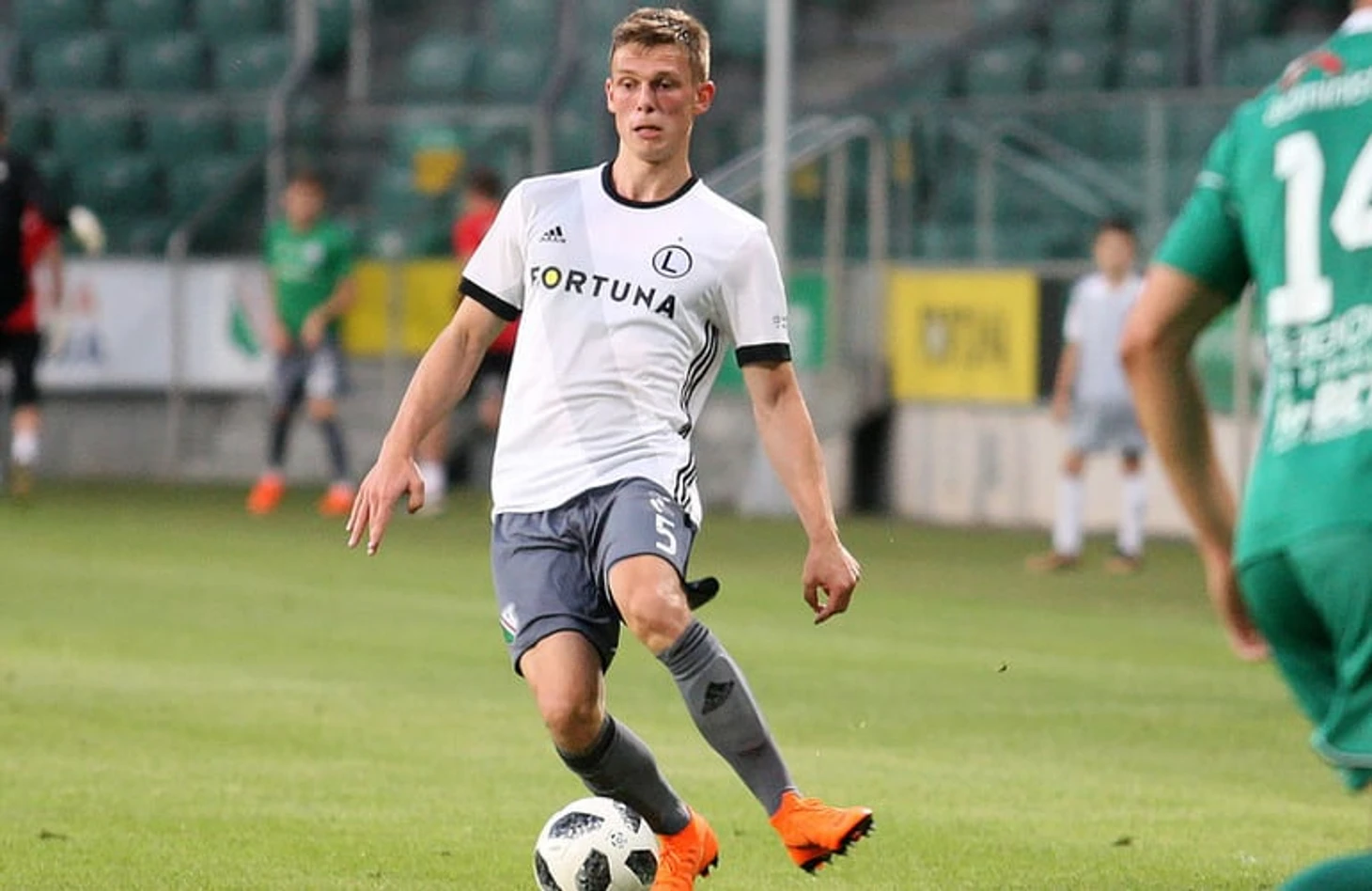 Mateusz Hołownia: Chcę regularnie grać w lidze – Legia.Net