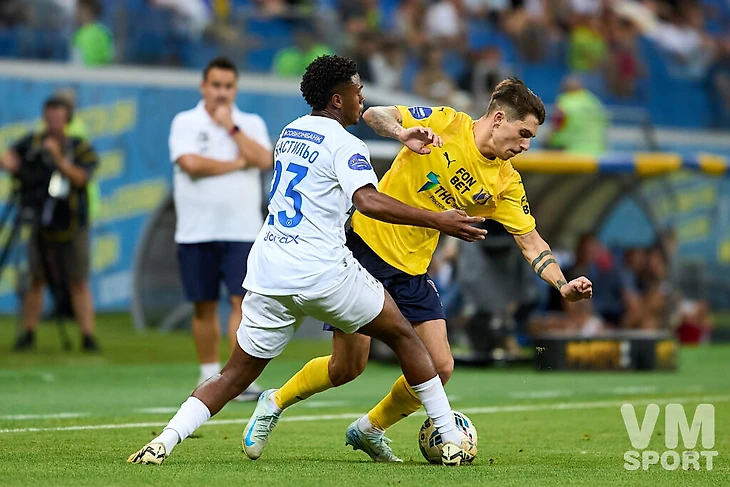 ФК Ростов-ФК Пари НН