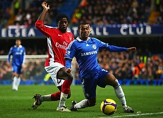 Трансфер Коула в «Челси» – драма с секретной встречей. За ней шпионил официант-фанат «Арсенала»