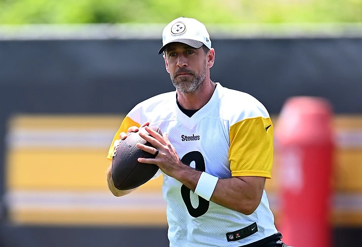 Pittsburgh Steelers Projected to Swing Big Move for Aaron Rodgers – Newsweek