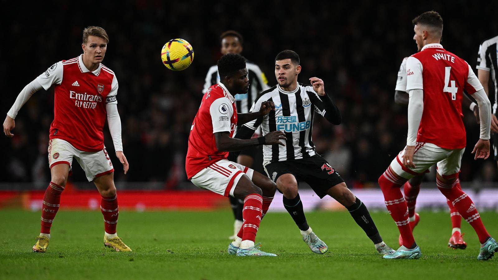 Newcastle vs arsenal