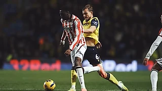 «Оксфорд» разгромно уступил «Стоку» дома