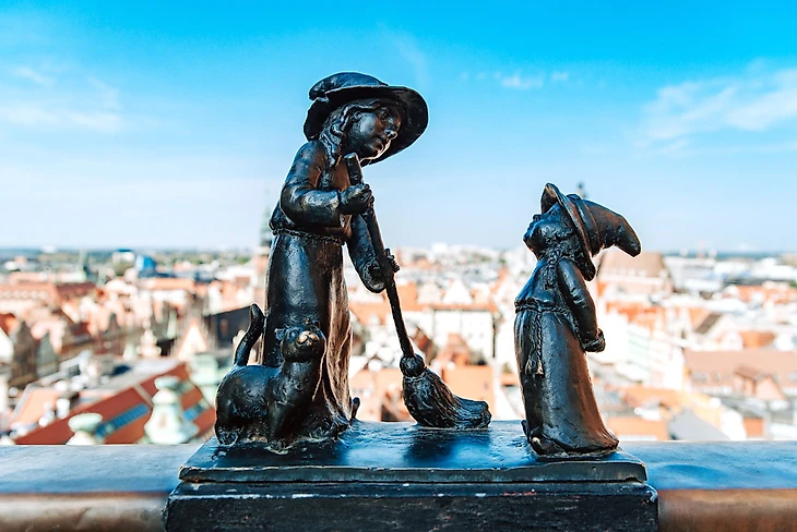 Krasnale wrocławskie – ile ich jest na mapie miasta i po co? Odpowiadamy i wędrujemy ich szlakiem