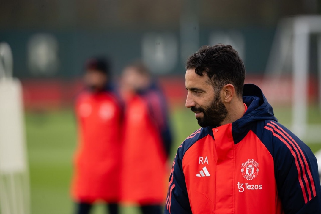 Манчестер Юнайтед, Тоттенхэм