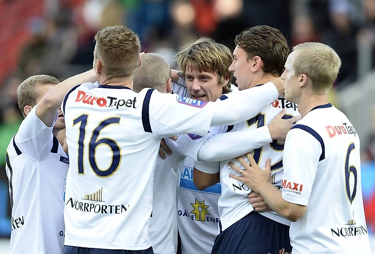 Gefle IF får böter från Zlatans klubb – Gefle Dagblad