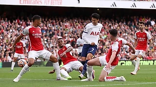 «Тоттенхэм» уже 15 лет не может обыграть «Арсенал» на «Эмирейтс» в рамках АПЛ! Есть ли шансы сегодня?