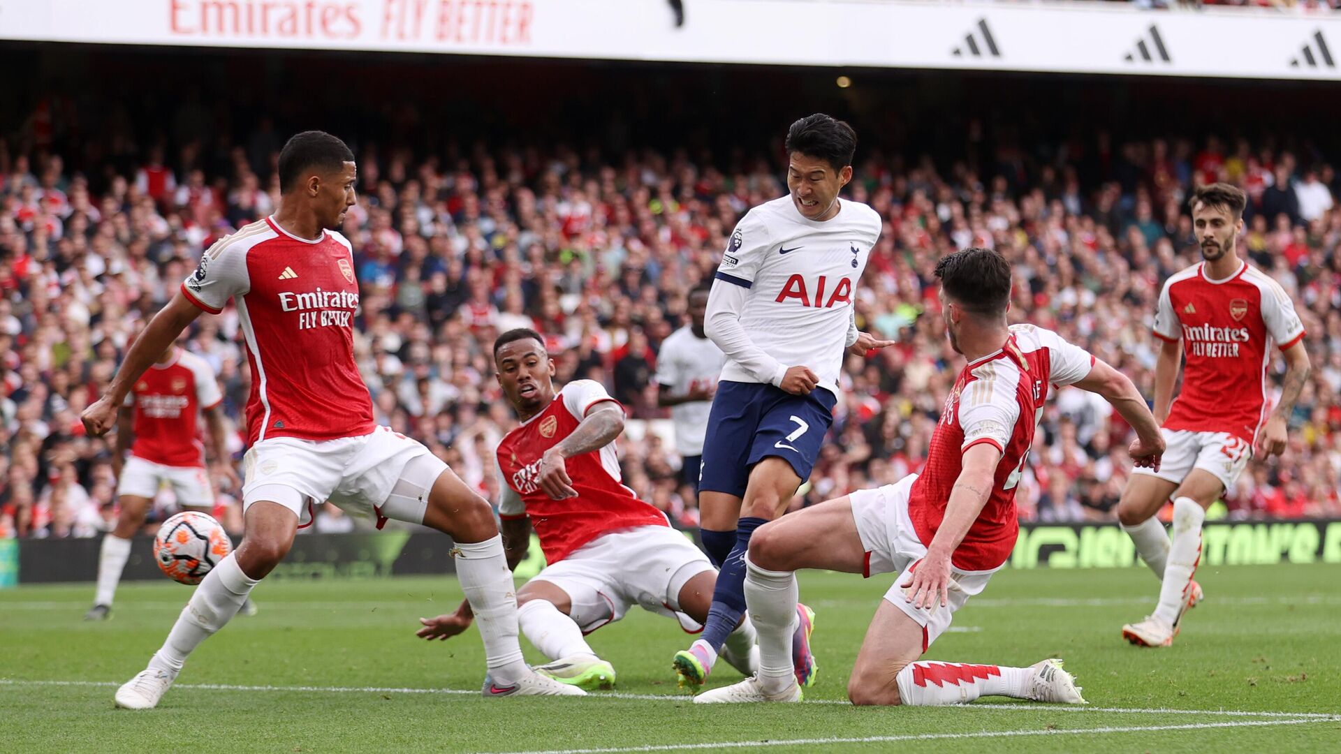 «Тоттенхэм» уже 15 лет не может обыграть «Арсенал» на «Эмирейтс» в рамках АПЛ! Есть ли шансы сегодня?