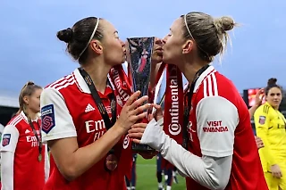 Девушки “Арсенала” чаще всех в истории выигрывали английский Кубок Лиги, впереди еще один финал