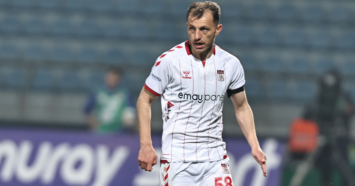 Sivasspor'da sakatlık: Ziya Erdal hastaneye kaldırıldı! – EMS Yapı Sivasspor Haberleri