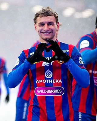 Федя Чалов стал отцом!