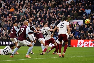 Итоги 15-го тура АПЛ. Арсенал проиграл, Ливерпуль и Челси потеряли очки, а Сити разгромил Сандерленд / Boxing day: АПЛ