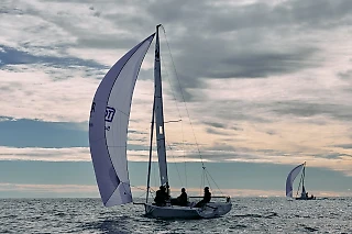 Загадки ветра: в Сочи дан старт зимней серии Кубка ЮФО по парусному спорту