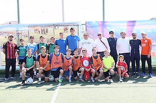 В Дагестане провели открытый урок футбола с участием именитых футболистов