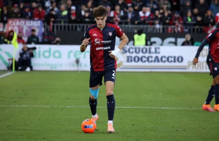 РБ Лейпциг, Сборная Италии по футболу, серия А Италия, сборная Греции по футболу, Константинос Карецас, Сборная Германии по футболу, высшая лига Дания, Ноа Садики, Ассан Уэдраого, Сандерленд, Франкулину Джу, Кальяри, Марко Палестра, Генк, Мидтьюлланд, Аталанта, Сборная Бельгии по футболу, премьер-лига Англия, высшая лига Бельгия