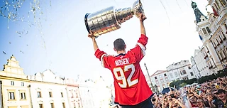 «Нужно было пережить что-то плохое, чтобы испытать огромную радость». Чему хоккей научил Томаша Носека