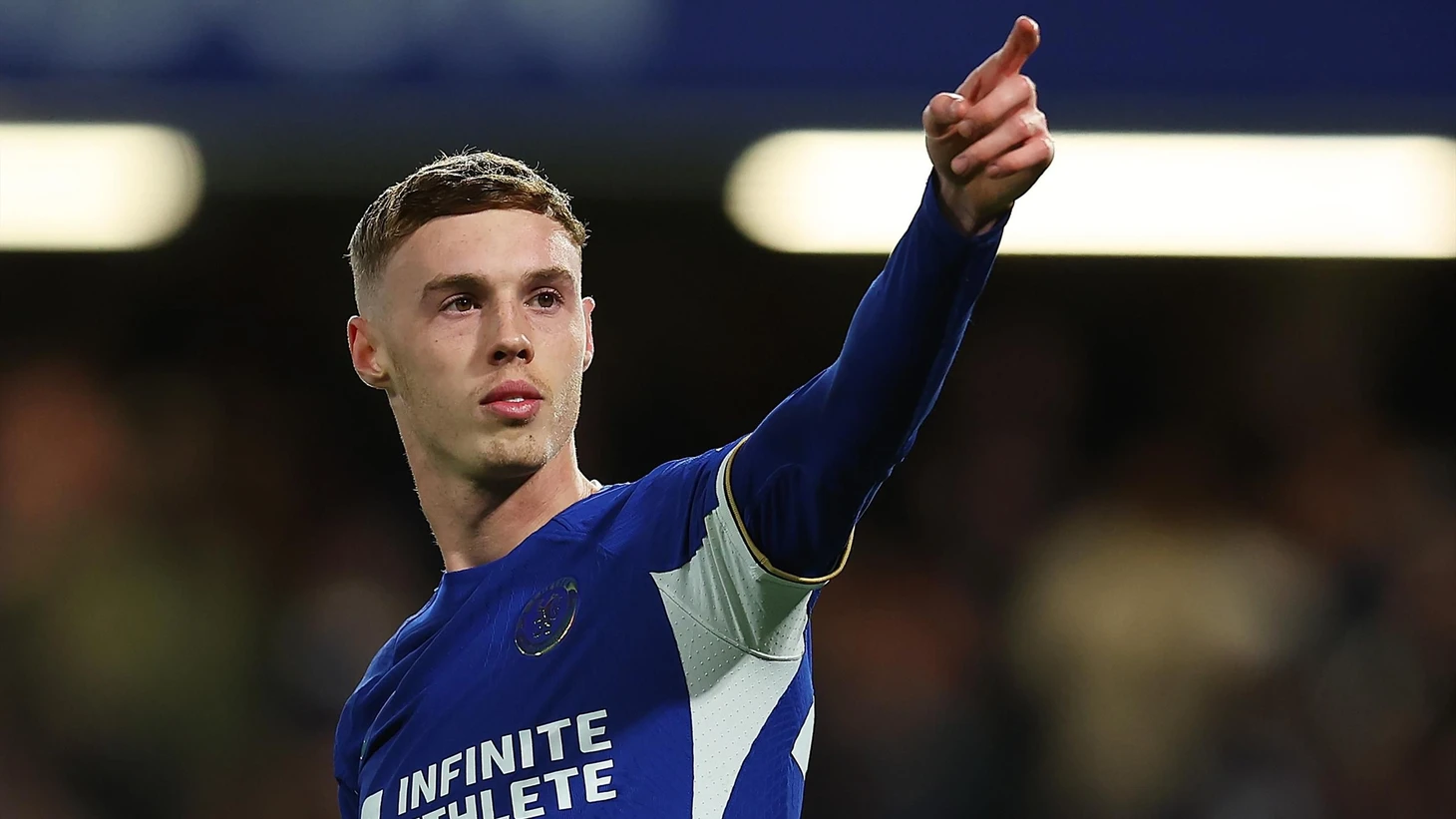 Chelsea 6-0 Everton: Cole Palmer scores four, including penalty after three-way squabble, in thumping win - TNT Sports