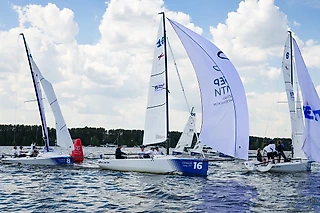 Tenzor Elite Cup 2025: первый этап имени Игоря Ченцова стартовал по хорошему ветру!