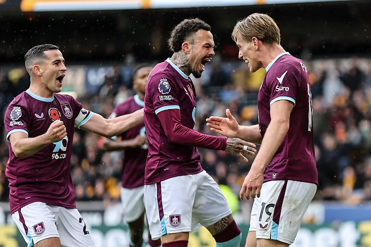 Succestandem Hartman-Flemming slaat tweemaal toe, Bournemouth naar plek twee