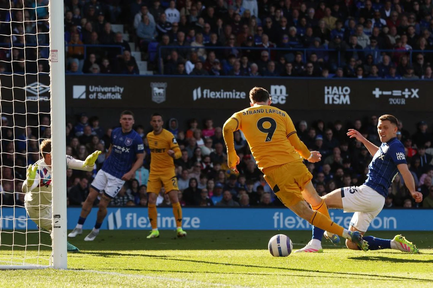 Wolves clinch 2-1 comeback win at Ipswich to boost survival hopes | The Straits Times