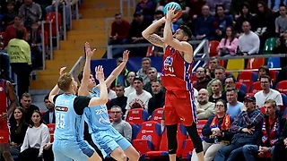 Контрасты и камбэк: как ЦСКА перевернул матч с «Зенитом» за счет скамейки и простоты