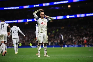 Симонс забил за «Тоттенхэм Хотспур» уже и в Лиге Чемпионов