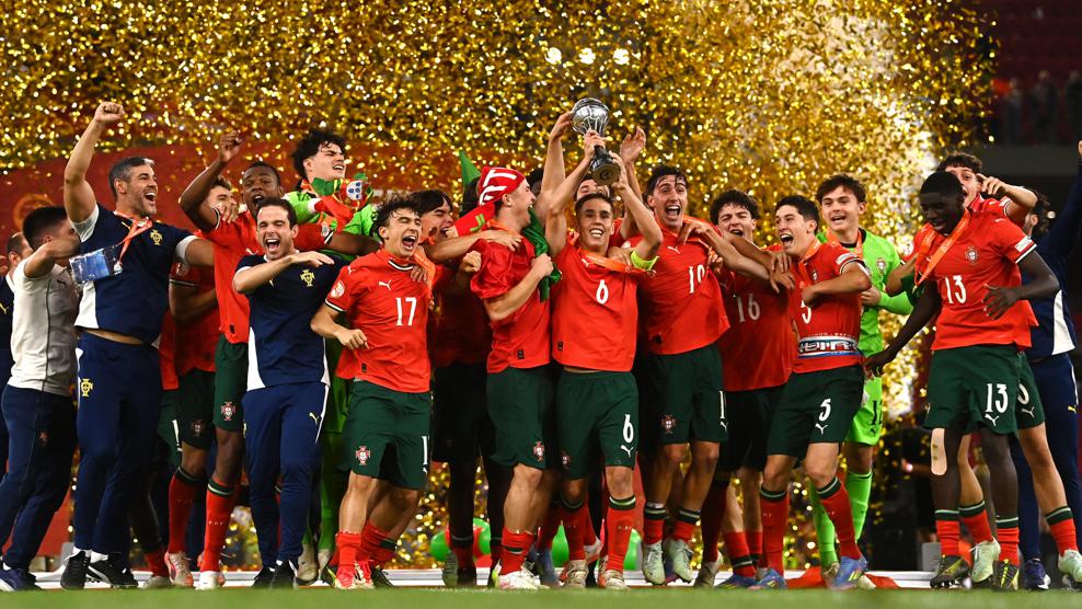 сборная Португалии U-17, сборная Италии U-17, сборная Бельгии U-17, Евро U-17, сборная Франции U-17, Прожектор