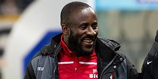 В ЦСКА сообщили, что Думбия посетит матчи команды в ноябре вместо Жо