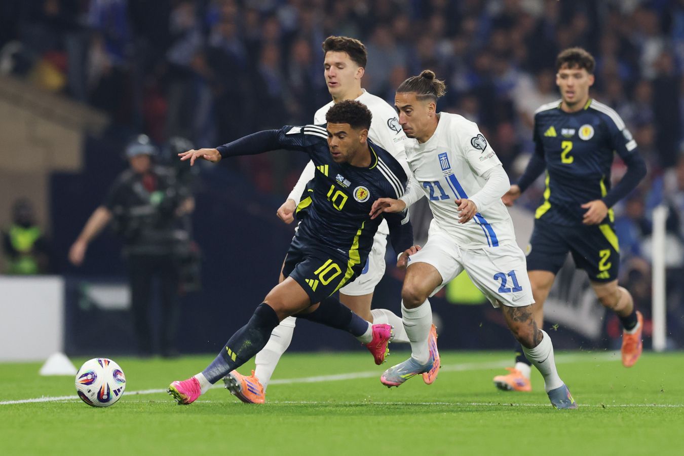 Нелогичный разгром: Греция показала класс, но Шотлантия взяла победу, которую не заслужила (3:1)