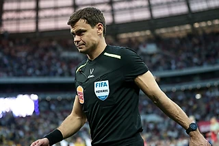 Арбитр Федотов разобрал судейство Левникова в дерби «Динамо» — ЦСКА