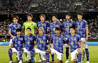 Мы не пересекались?.. 14/12/2025. Аякс - Фейенорд. Далекая Япония